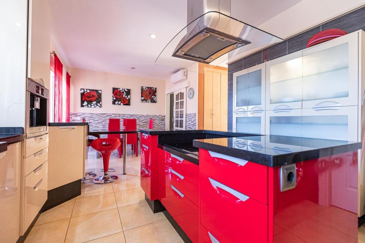 Villa With Private Pool And Magnificent Views Costa Adeje  Zewnętrze zdjęcie