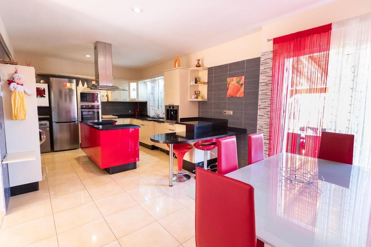 Villa With Private Pool And Magnificent Views Costa Adeje  Zewnętrze zdjęcie