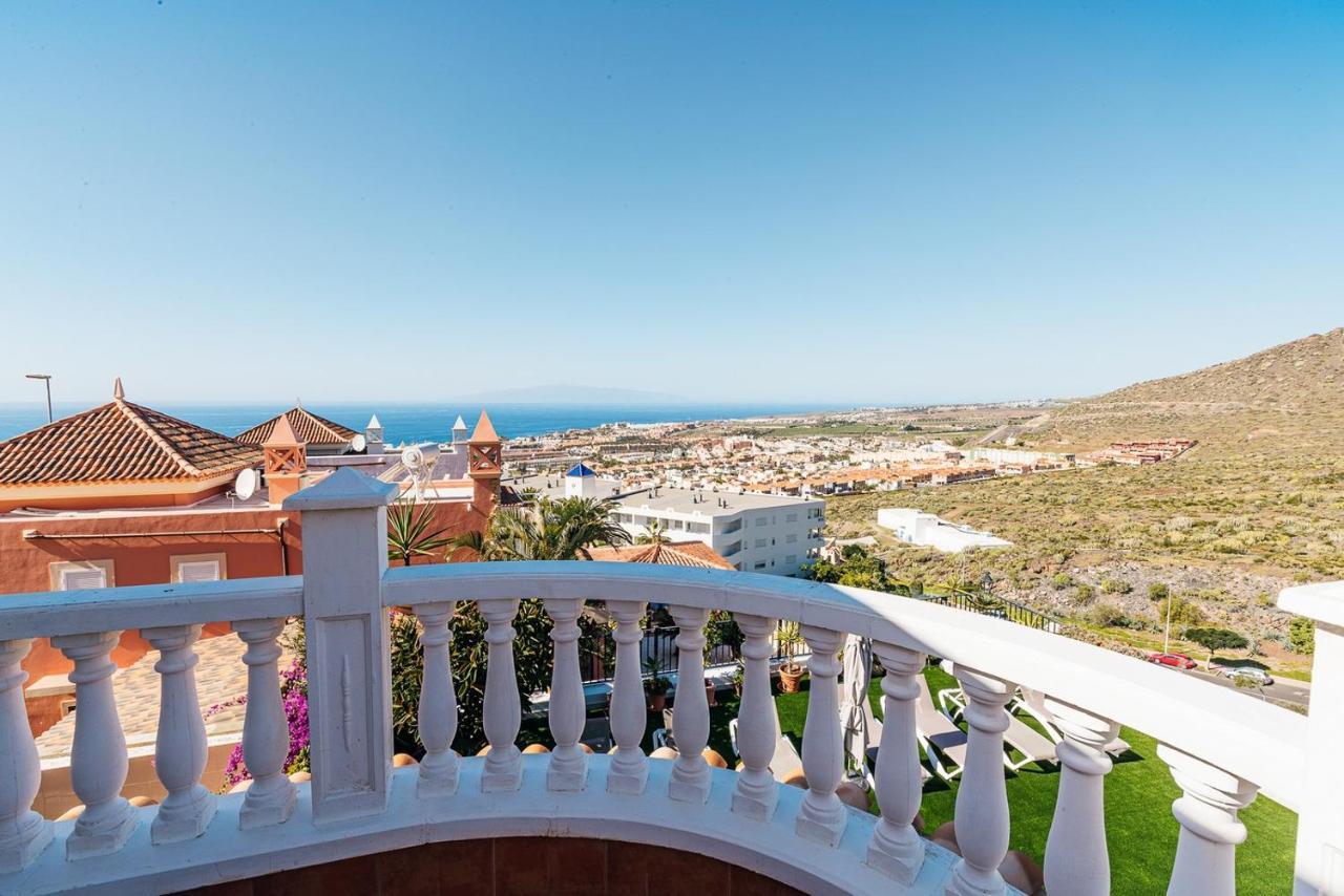 Villa With Private Pool And Magnificent Views Costa Adeje  Zewnętrze zdjęcie